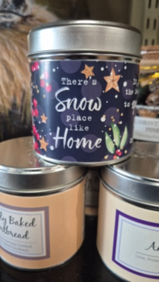 Snow place like home Candle